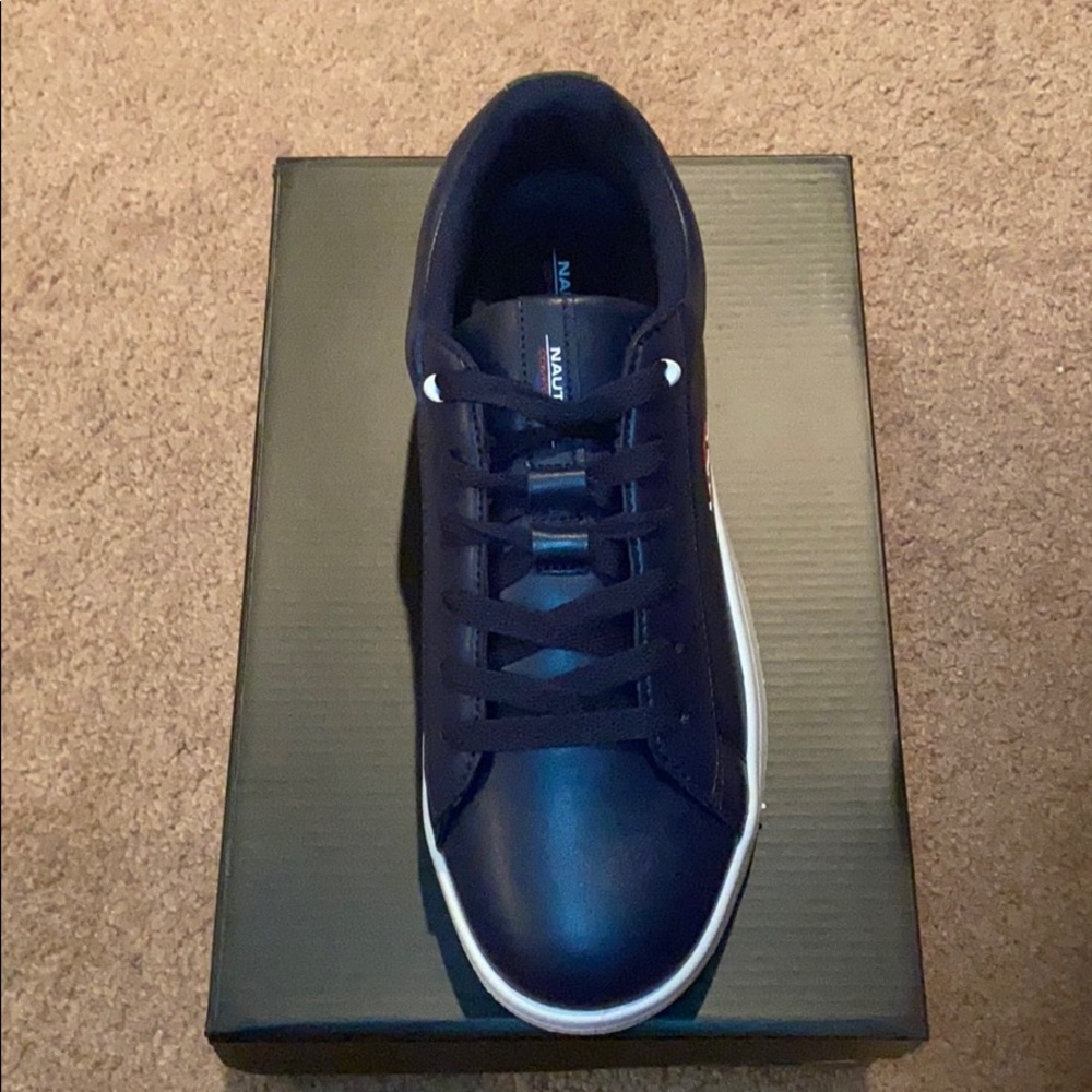 Nautica Sneakers